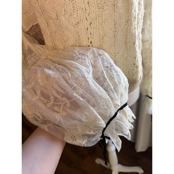 Anthropologie $158 Sweater Lace Sleeve Knitted Body Women Small Sold Out Style - Picture 4 of 6